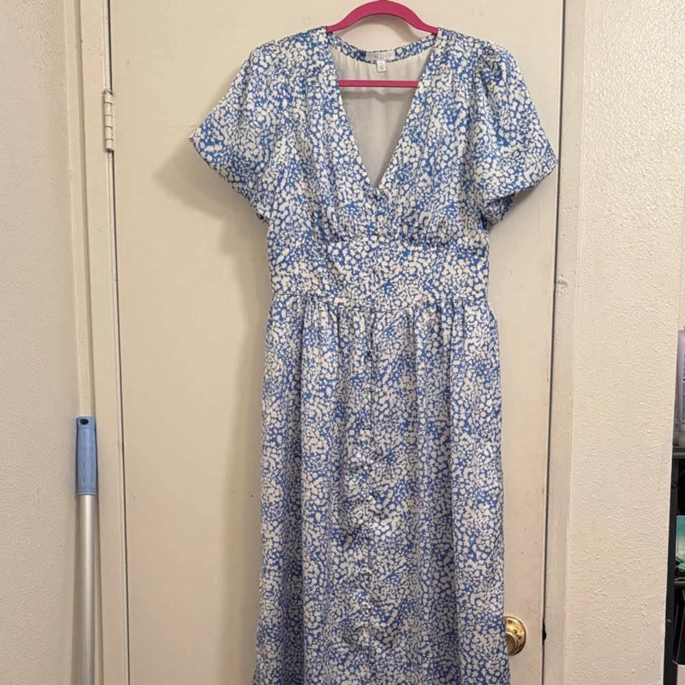Abound Blue and White Floral Midi Dress
